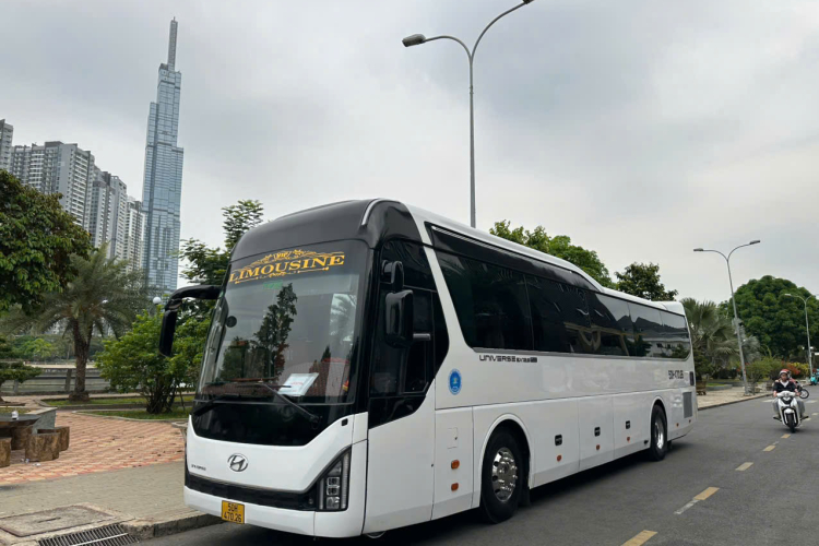 Thuê xe du lịch 28 chỗ