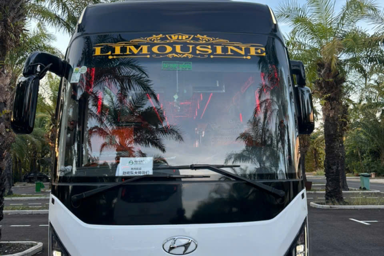 Thuê xe du lịch 28 chỗ